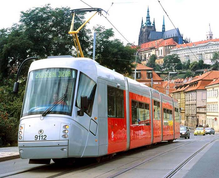 Tramwaj 14T wprowadził nową stylistykę czoła tramwaju. Fot. Škoda Transportation s.r.o