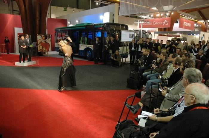 Stoisko firmy Solaris Bus &Coach na targach Busworld Kortrijk 2007. Fot. Solaris Bus &Coach