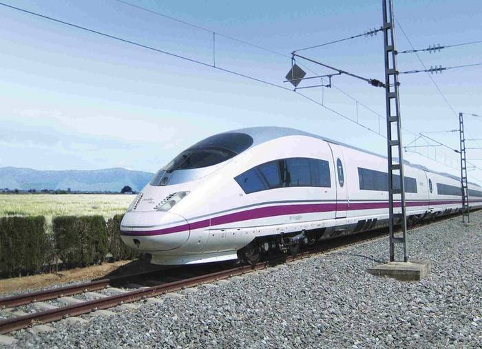 Skład Velaro E to AVE S-103. Fot. Siemens Press Picture