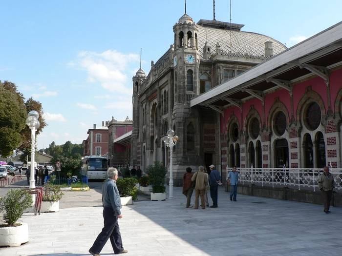 Istambuł stacja Sirkeci. Fot. Wikimedia Commons, Public Domain