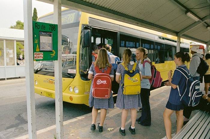 Autobusy na podwoziach Volvo B7RLE na ulicach Brisbane