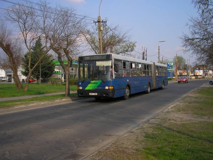 Autobusy Ikarus znajdujące się w taborze BKV zostaną poddane remontowi kapitalnemu i gruntownej modernizacji