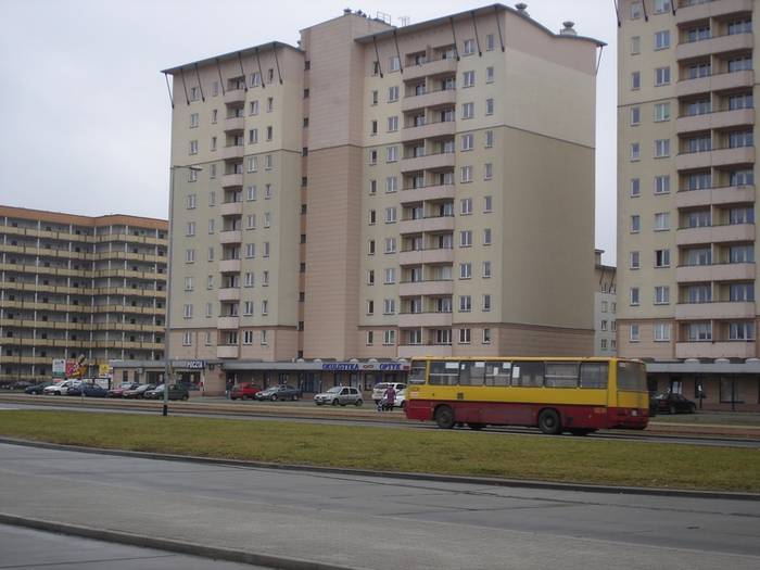 6230 - 2500-Autobus wystawiony na sprzedaż przez MZA (foto: K. Wach)