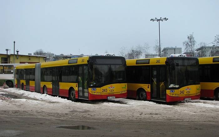 Nowe Solarisy Urbino 18