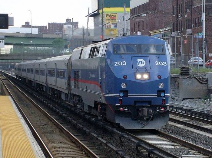 Lokomotywa P32AC-DM należąca do Metro North. Fot. Bebo2good1, Wikimedia Commons, GFDL
