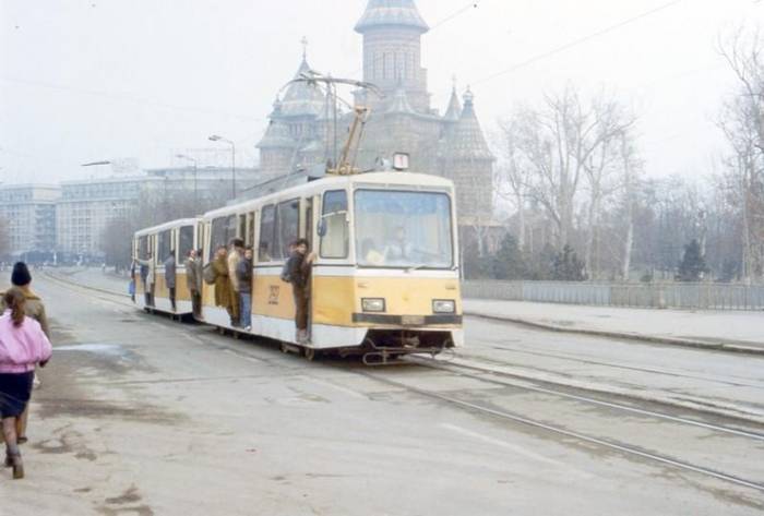 Timisz2 na ulicach Timiszoary w 1987 roku. Fot. Gerd Böhmer cc-by-sa3.0