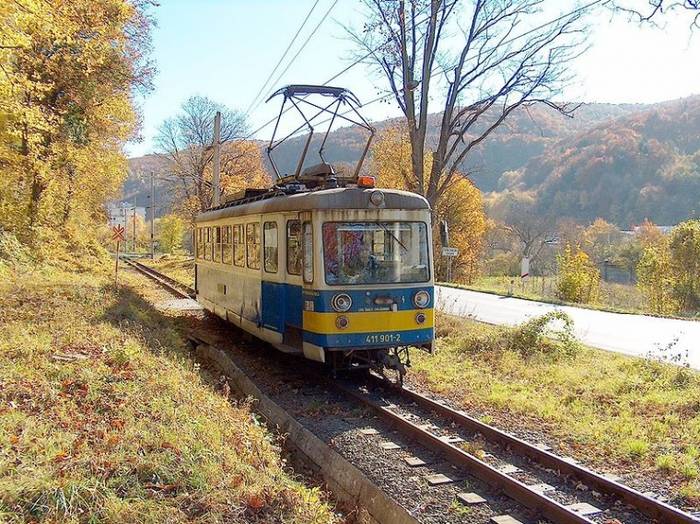 Podczas przejazdu można podziwiać imponujący krajobraz, rok 2007. Fot. Comminatio, Wikimedia Commons, GFDL