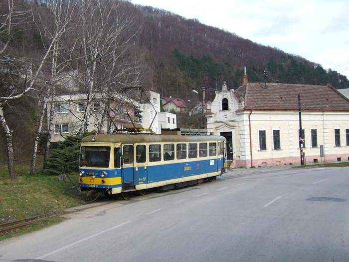 Miejscami kolejka przypomina tramwaj, zdjęcie 2007 rok. Fot. Joey T, Wikimedia Commons, GFDL