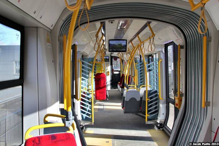 tram3505wew3_760