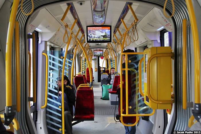 tram3505wew4_760