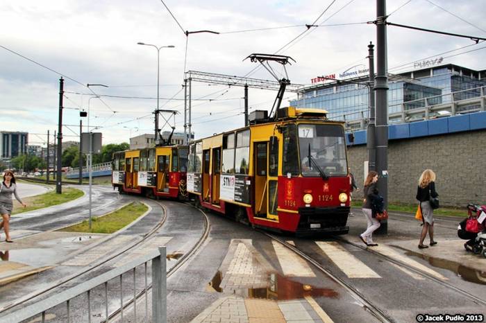 tram112417_760
