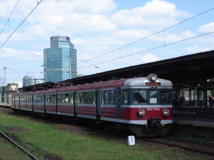 Zamiast jednej spółki z 16 współwłaścicielami, kilku przewoźników o mniejszym zasięgu działalności (foto: K. Wach)