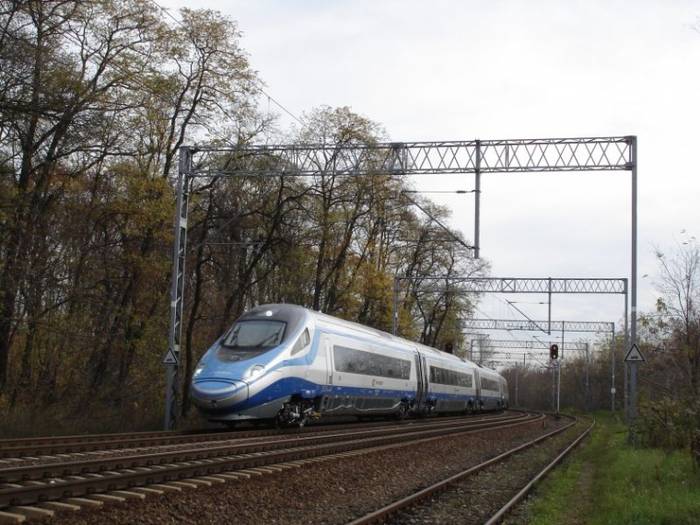 Pierwsze Pendolino dla PKP Intercity