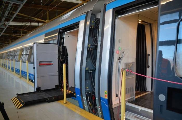 Niepełnosprawni trestowali Pendolino (foto: Dejan Gospodarek)