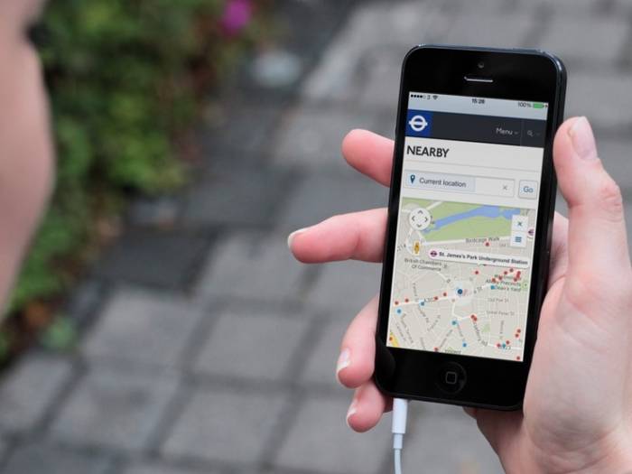 Nowa strona internetowa TfL: funkcja 'nearby' na smartfonie
