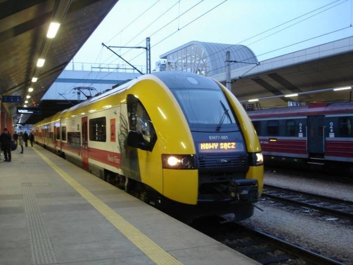 Czy Koleje Małopolskie obsłużą też inne województwa?