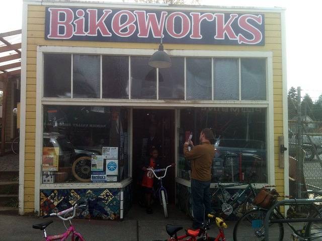bike_works_01.