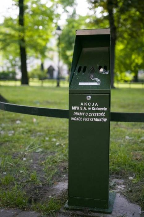 Śmietnik na niedopałki