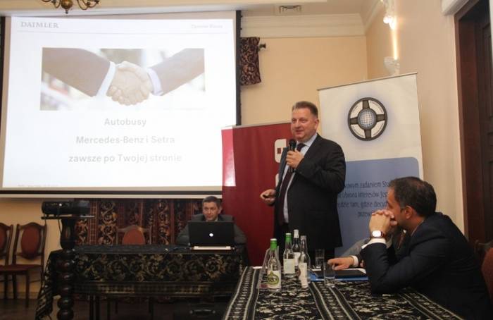 Jerzy Fołda, dyrektor sprzedaży autobusów turystycznych Mercedes-Benz i Setra
