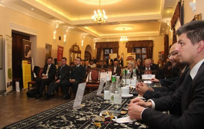 W dniach 28-29 października br., w Pałacu Odrowążów w Chlewiskach odbyło się zgromadzenie wyborcze Polskiego Stowarzyszenia Przewoźników Autokarowych