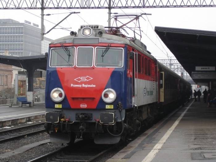 Przeznaczenie 600 mln zł na oddłużenie Przewozów Regionalnych i 150 mln zł na restrukturyzację tej spółki zapowiedziała w Sejmie minister infrastruktury i rozwoju Maria Wasiak