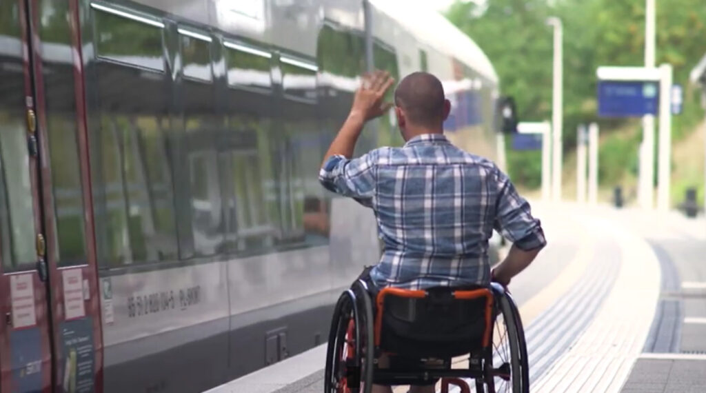 CUPT: Transport publiczny musi być dla wszystkich. To fundamentalne prawo pasażera