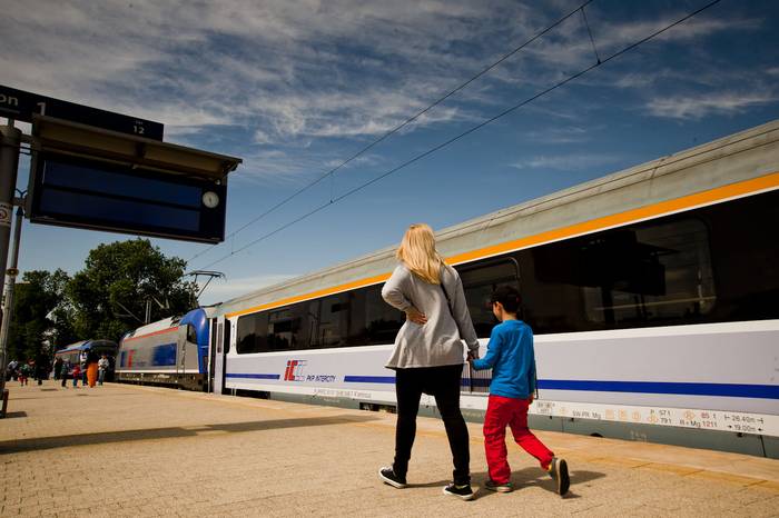 Inforail - Dzień Dziecka na dworcach PKP. Warsztaty, zabawy i kolejowe atrakcje dla najmłodszych