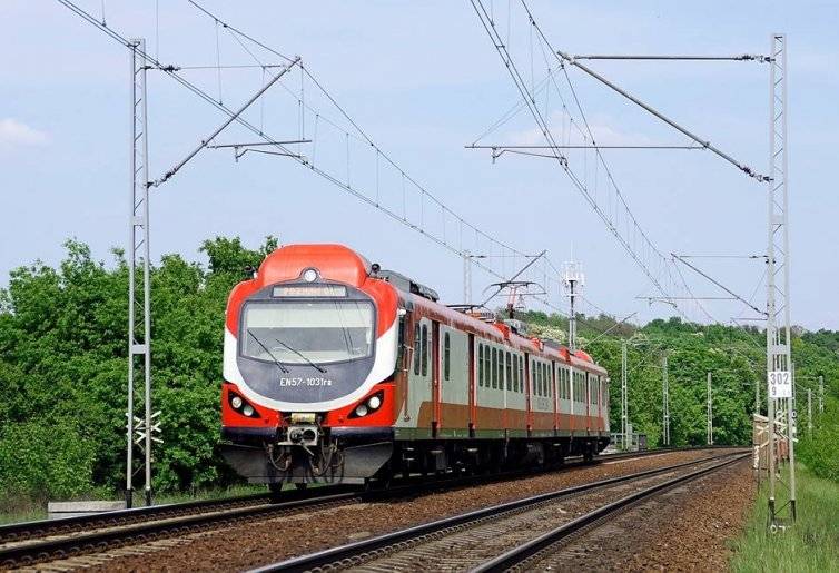 EN57AKW