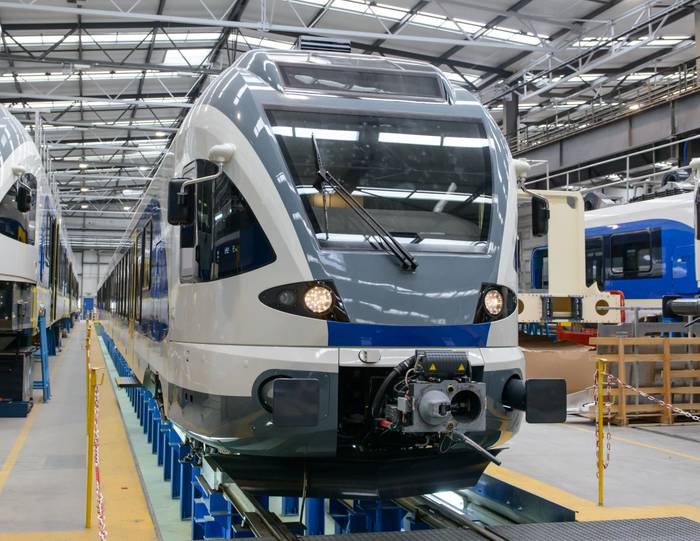 Inforail - MÁV-Start z przetargiem na 54 nowe pociągi HÉV. Dla aglomeracji budapesztańskiej