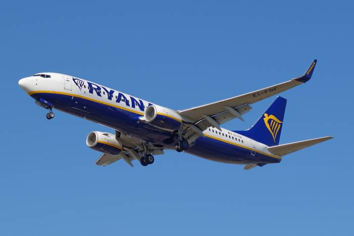 Wielkie cięcia Ryanair w Hiszpanii – co to oznacza dla pasażerów?