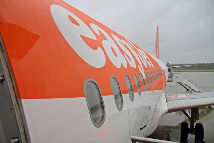 Awaryjne lądowanie EasyJet w Grazu. Dym na pokładzie samolotu z Budapesztu