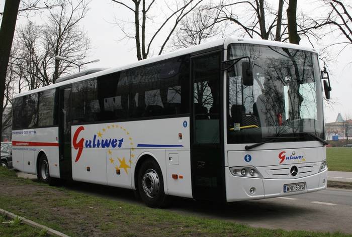 Świdnicka firma Guliwer odebrała pierwsze międzymiastowe autobusy Mercedes-Benz Intouro