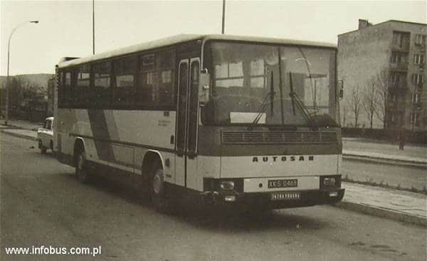 W wykonanym w 1988 r. prototypie H10-10 wprowadzono wiele modyfikacji, które w latach 90. trafiły do seryjnie produkowanych autobusów serii H10.