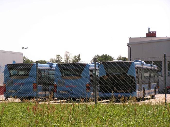 „Szpiegowskie”zdjęcia najnowszych etanolowych autobusów MZK Słupsk jeszcze przed ich przemalowaniem w barwy przewoźnika (fot. Piotr Proniuk)