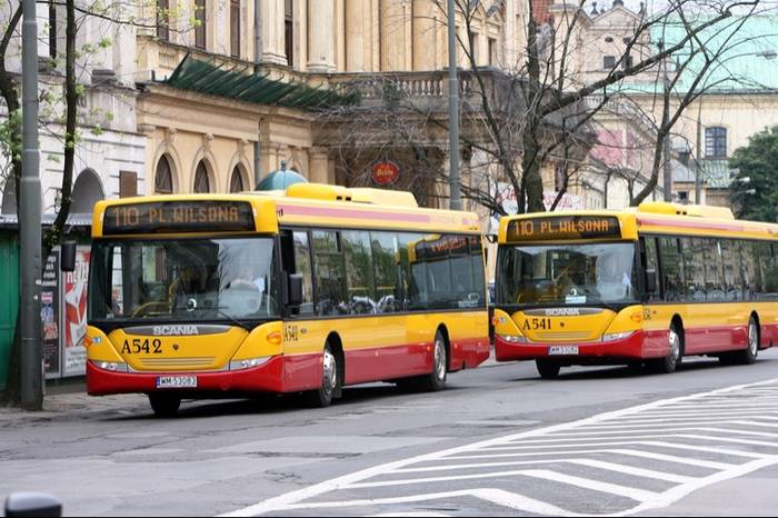 Scania OmniCity na ulicach Warszawy