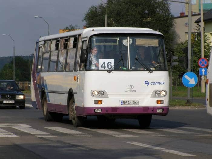 Autobus komunikacji zastępczej, obsługiwanej przez Veolię