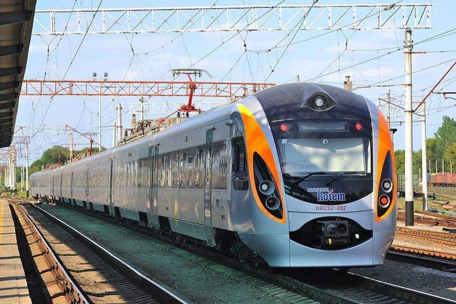 Ukrzaliznytsia otrzyma 76 mln euro na budowę torów o rozstawie europejskim ze Lwowa do granicy z Polską