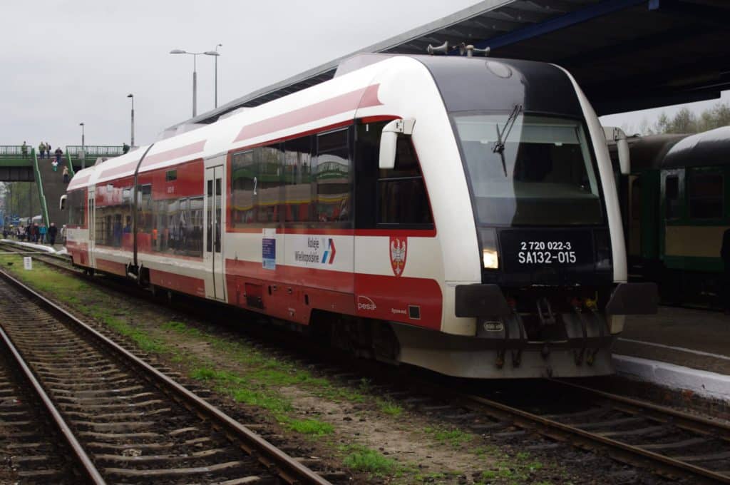 2 grudnia 2022 roku na peronie 9 Dworca Letniego w Poznaniu podpisane zostały umowy dotacyjne Poznańskiej Kolei Metropolitalnej - PKM 4 do stacji Wronki.