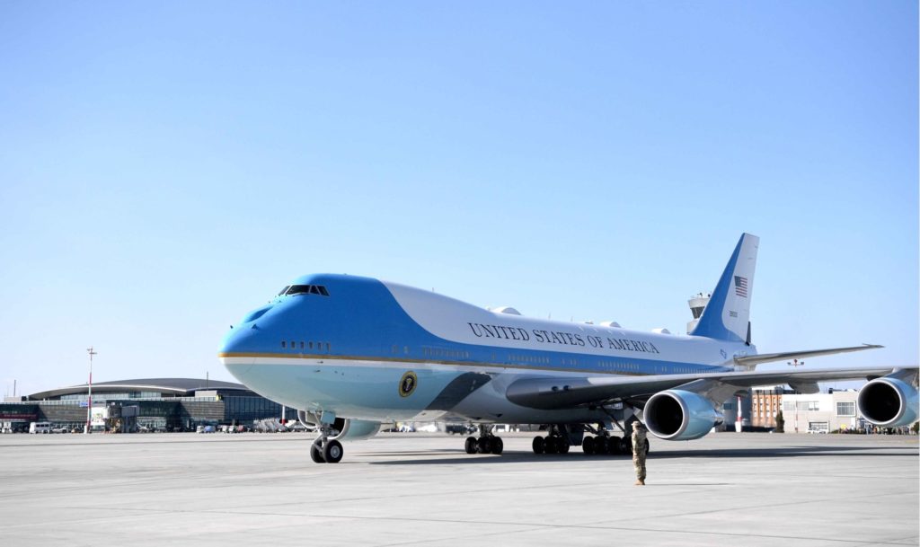 Katar przekazał USA luksusowego Boeinga 747. Samolot ma służyć jako Air Force One