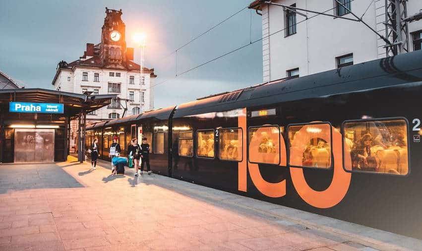 Nazwij pociąg LEO Express i wygraj kredyty na podróże