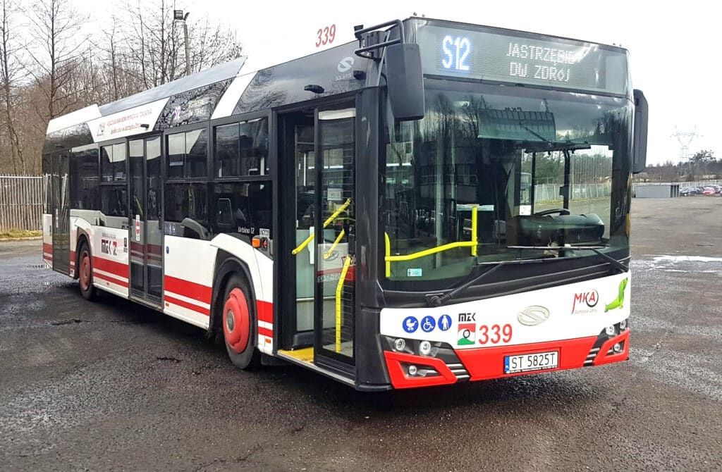 Autobusem S12 z Jastrzębia do Rybnika przez Świerklany. Od marca fot. MZK Jastrzębie-Zdrój,