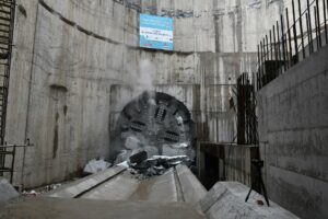 Prace przy budowie podziemnego tunelu kolejowego w Łodzi zostaną zrealizowane do końca 2024 roku - poinformował członek zarządu i dyrektor ds. realizacji inwestycji PKP PLK Arnold Bresch.