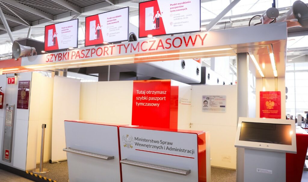 Katowice Airport z rekordem – tymczasowe paszporty ratują wakacyjne wyjazdy