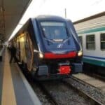 Od godziny 03:00 w czwartek 13 lipca do godziny 02:00 w piątek 14 lipca personel głównych włoskich przewoźników kolejowych Trenitalia, Italo, Trenord (w Lombardii) i Trenitalia Tper (w Emilii-Romanii) nie podejmie pracy.
