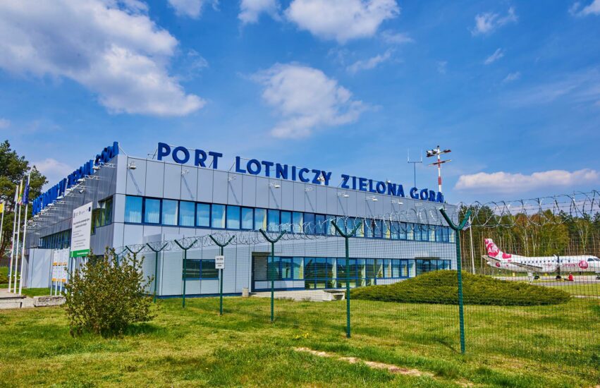 Port lotniczy Zielona Góra-Babimost