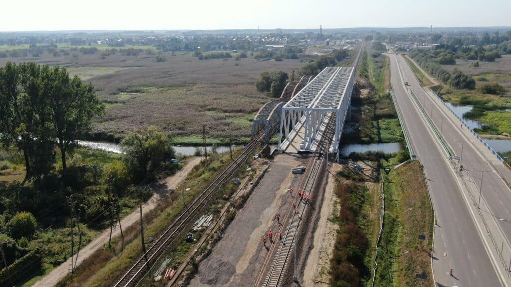 Most kolejowy na Rail Baltica