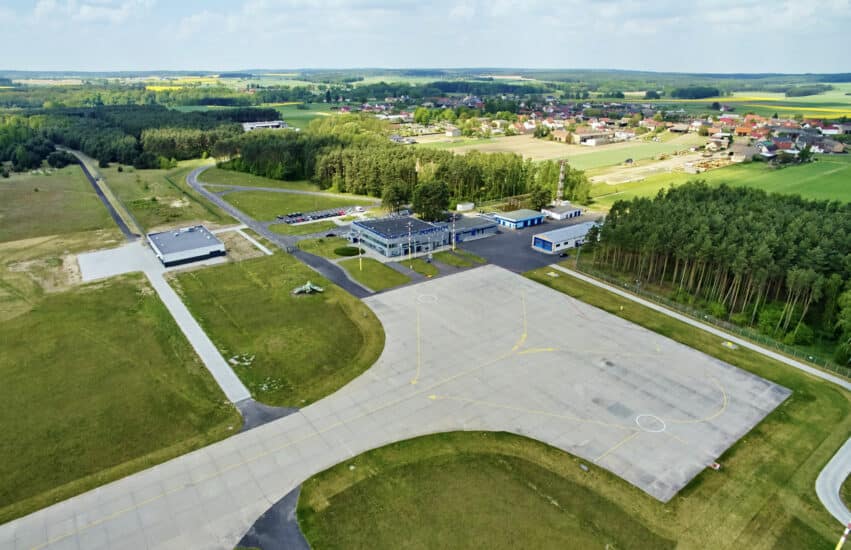 Port lotniczy Zielona Góra-Babimost