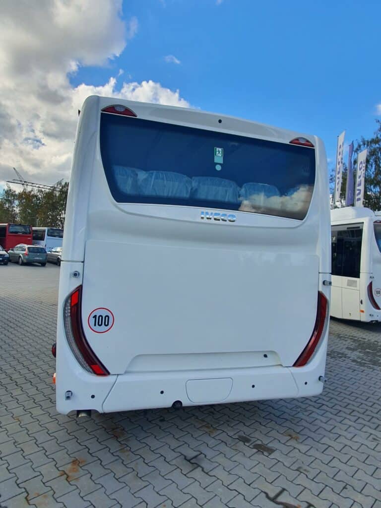 Przekazanie autobusów dla ZPG WTR - początek realizacji największego w Polsce zakupu dla komunikacji średniodystansowej