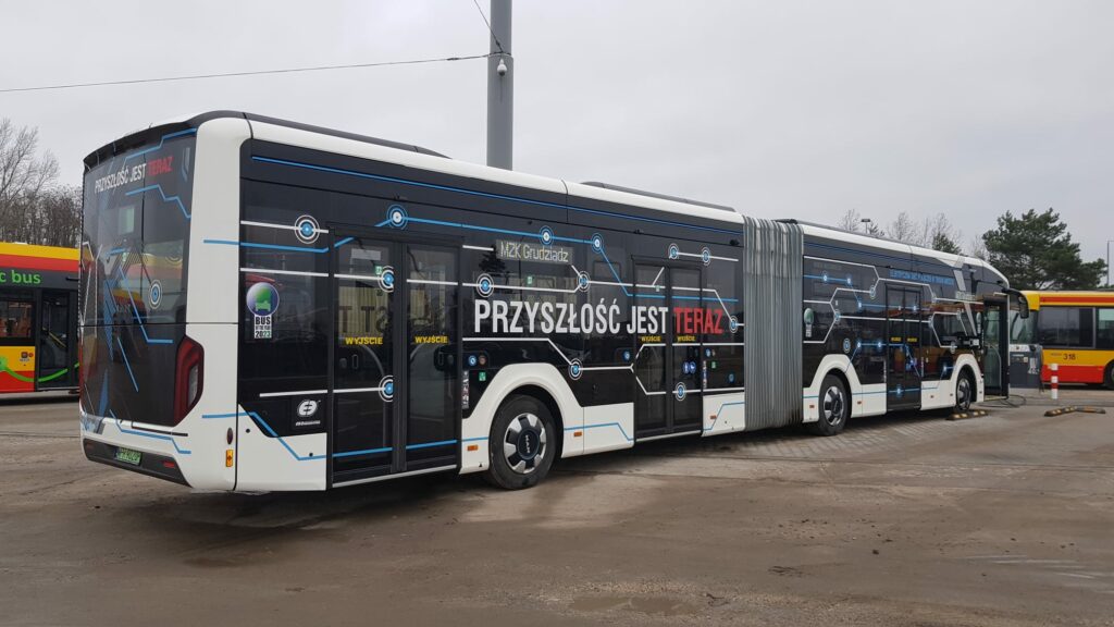 Do 5 stycznia 2024 roku MZK będzie testować elektryczny autobus przegubowy / fot. MZK Grudziądz. 
