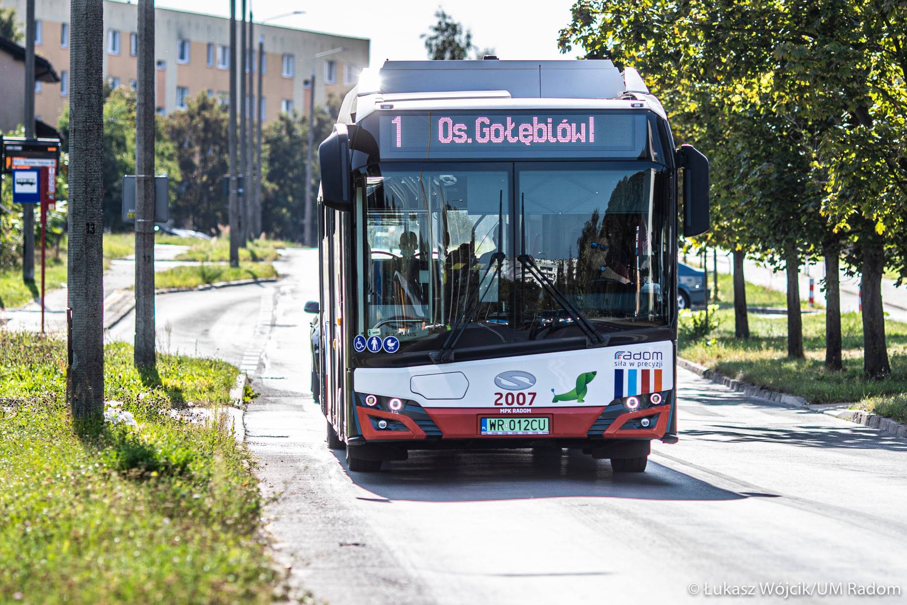 Infobus - Zakupowa ofensywa w Radomiu. MZDiK z przetargiem na 10 elektrobusów. Z opcją